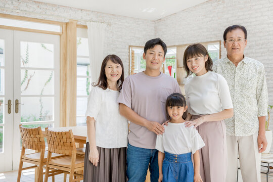 137 Best ３世代家族images Stock Photos Vectors Adobe Stock