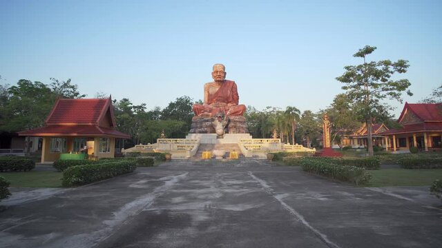 Wat Maha That Wachiramongkol (Wat Bang Thong), a famous temple in Krabi Province