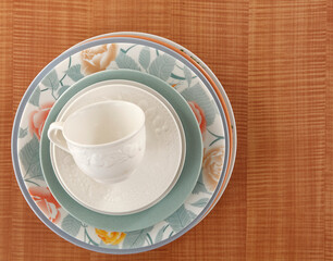 empty plate , bowl on table