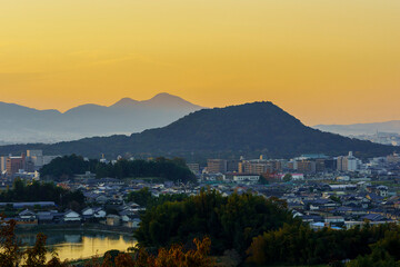 明日香・甘樫丘からの畝傍山と二上山