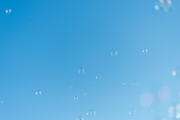 青空とシャボン玉