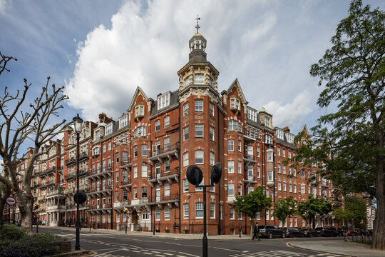 Beautiful Georgian architecture at the Campden Hill apartments in the Royal Borough of Kensington and Chelsea