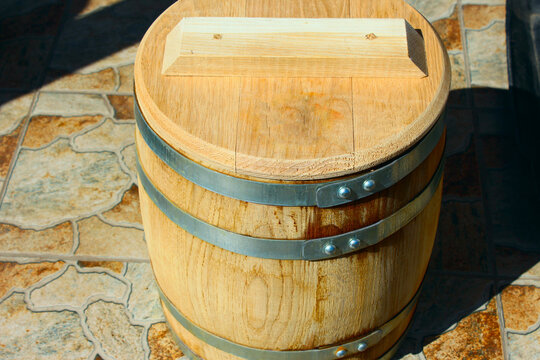 Oak Barrel Closed With Lid