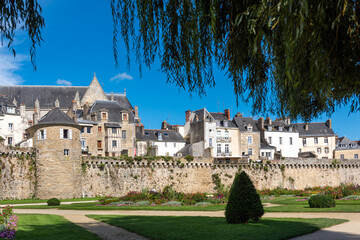 Fototapeta na wymiar The beautiful medieval town of Vannes