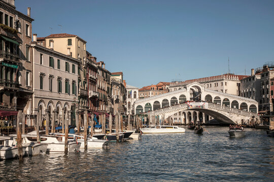 Grand Canal and Rialto Bridge, Venice, Italy © Image Source