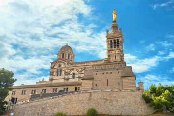 Fototapeta na wymiar Notre Dame de la Garde Cathedral in Marseille. France