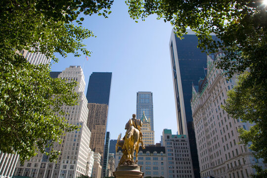Grand Army Plaza with the gilded equestrian statue of William Tecumseh Sherman, New York City, New York, USA