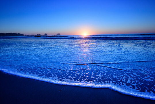 Scenic view of Shi Shi Beach during sunset