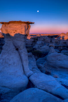 View of rock formation in Bisti/De Na Zin Wilderness during sunset