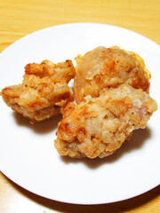 鶏の唐揚げ