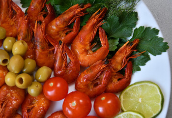 Cooked shrimp with fresh herbs