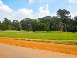 カンボジア　アンコールトム　敷地内の風景