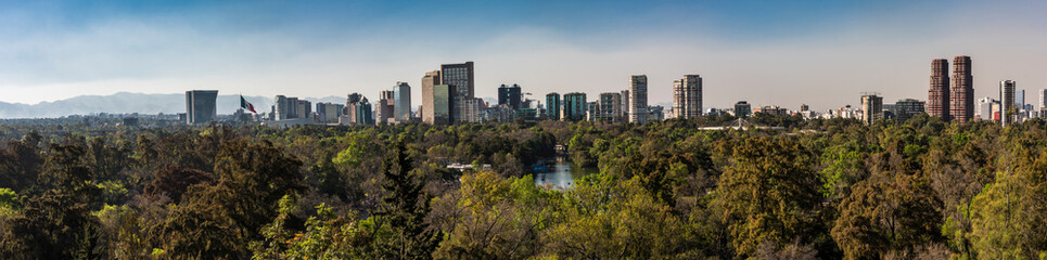 Fototapeta premium Panoramic of Mexico City Downtown, With Chapultepec park in front