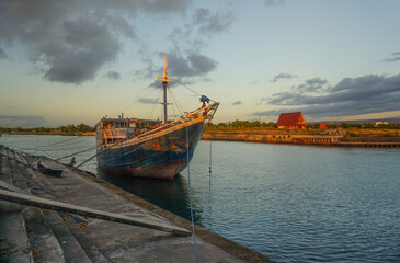 Obraz premium The view around New Marina Boom Beach at Banyuwangi City East Java Indonesia