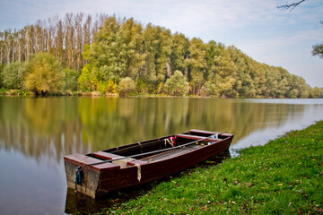 Fototapeta premium boat on the river