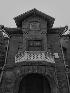 Hunting Castle black/white front view. Built in 1881, it is the best preserved building on the territory of the Manuc Bey historical-architectural complex.