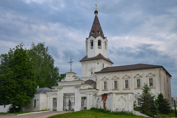 Fototapeta na wymiar St Barbara church (Varvarinskaya church, XVIII century). Smolensk city, Smolensk Oblast, Russia.