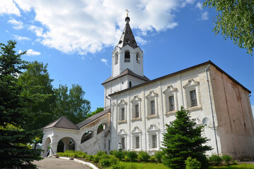 Fototapeta na wymiar St Barbara church (Varvarinskaya church, XVIII century). Smolensk city, Smolensk Oblast, Russia.
