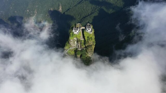 Fanjingshan, or Mount Fanjing, China's stunning natural scenery, the birthplace of Buddhism, unique terrain and foggy weather. Stunning aerial footage.