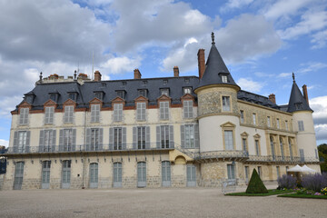 Fototapeta na wymiar Château de Rambouillet en France
