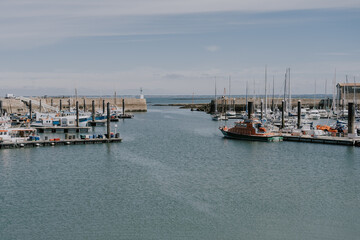 Fototapeta premium herbaudière fishing harbour at high tide