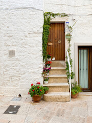 Fototapeta na wymiar White houses in Locorotondo, Puglia