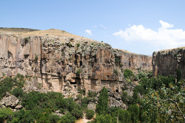 Fototapeta na wymiar rock formations in cappadocia