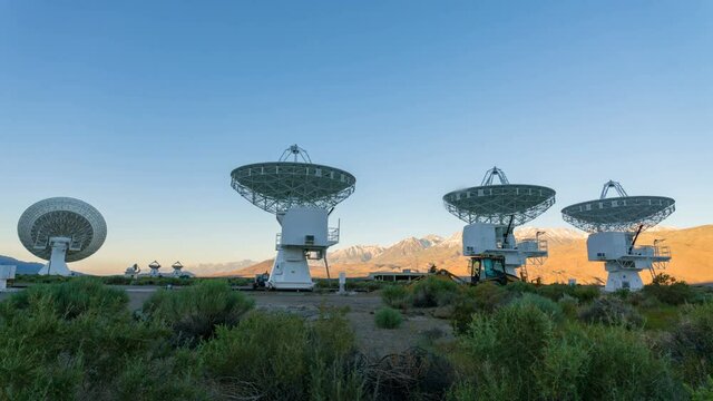  Timelapse of radio observatory array in the morning light in Eastern Sierra, California