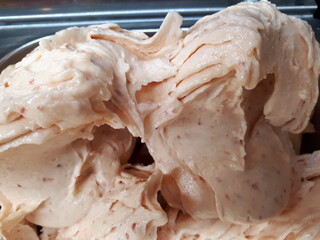 peach ice cream