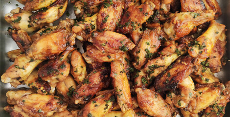 roasted chicken wings ready to eat