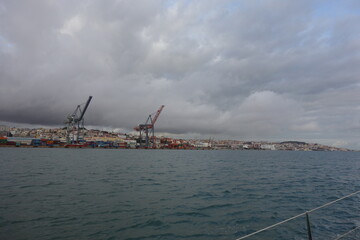 Fototapeta na wymiar cargo ship in port