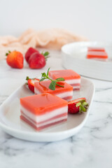 Strawberry Gelatin Squares 
