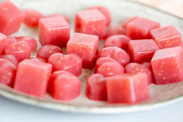 Strawberry Gelatin Squares 