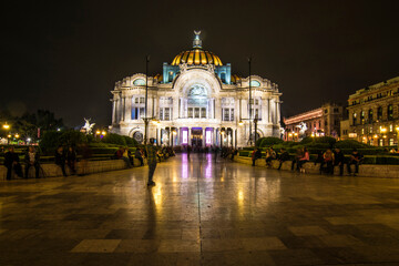 Fototapeta na wymiar Bellas Artes Palace at night, Mexico City