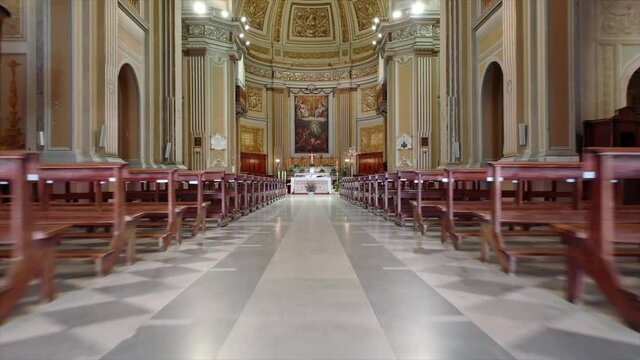 GENZANO DI ROMA - CHIESA SANTISSIMA TRINITA'