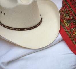 Sombrero norteño y paliacate
