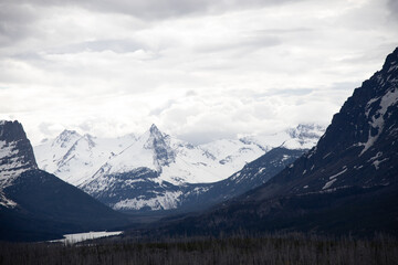 Fototapeta na wymiar Glacier National Park mountain range with snow