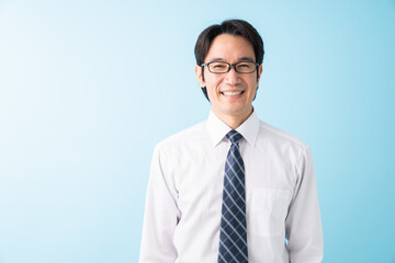 笑顔のミドル男性　ビジネス