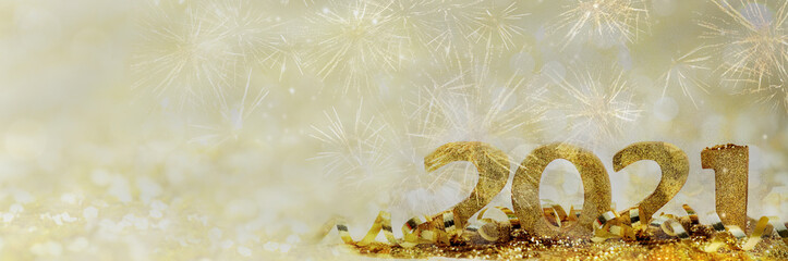 2021 golden figures in glitter and ribbon