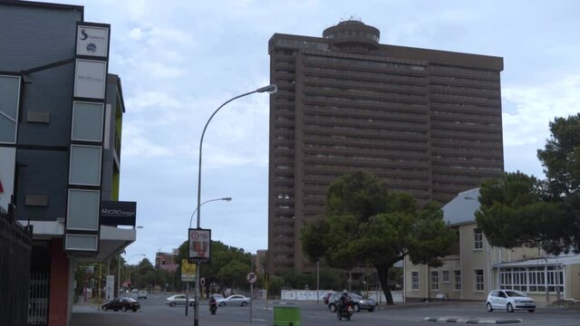 large building behind busy street in Bloemfontein