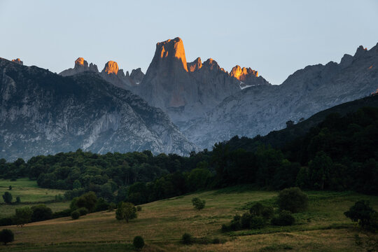 Naranjo de Bulnes, known as Picu Urriellu, from Pozo de la Oracion lookout point at sunset, Picos de Europa National Park in Asturias, Spain