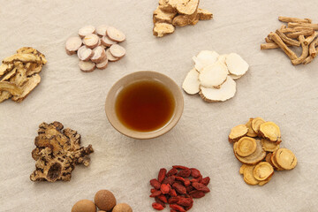 Fototapeta na wymiar Chinese herbal medicine
