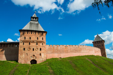 Fototapeta na wymiar old fortress in Novgorod in Russia