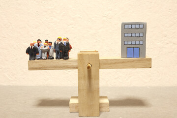 企業とサラリーマンたち
