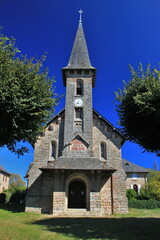 Fototapeta na wymiar Temple protestant de Madranges (Corrèze)