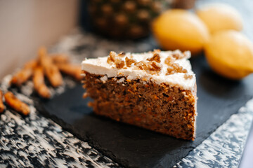 
unglaublich leckerer Karottenkuchen