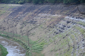 barrage vide Bretagne 