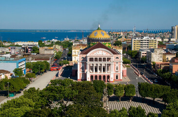 Teatro Amazonas - Rio Negro ao fundo - Pra&ccedil;a S&atilde;o Sebasti&atilde;o.