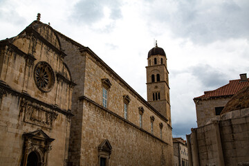 Iglesia medieval de piedra en Dubrovnik