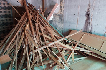 解体作業